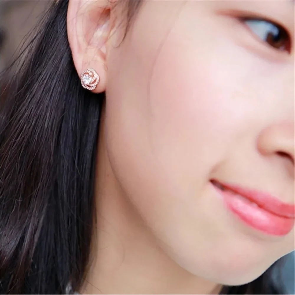 New Women’s 925 Silver Bridal Sweet Rose Flower Earrings - Picture 3 of 3